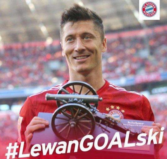 爱游戏-莱万多夫斯基重要时刻爆冷，RNG带队取胜！引发球迷热议