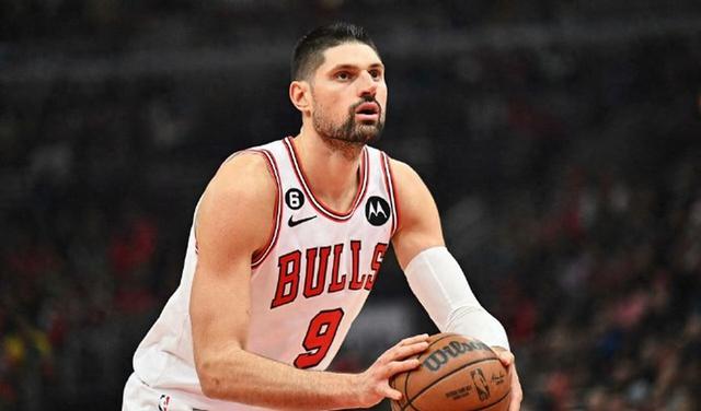 爱游戏体育-芝加哥公牛发布备战花絮，冲刺阶段篮板制胜，NBA常规赛任务艰巨，训练强度明显提升的简单介绍